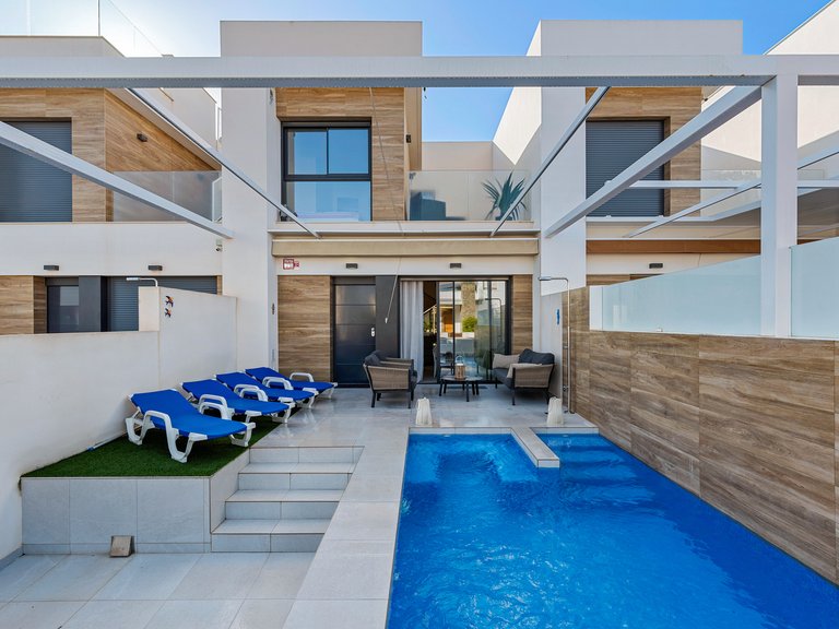 Town House for Sale in Inland Rojales, Alicante 1