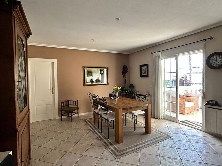 Villa for Sale in Costa Blanca Torrevieja, Alicante 4