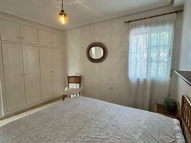 Villa for Sale in Costa Blanca Torrevieja, Alicante 17