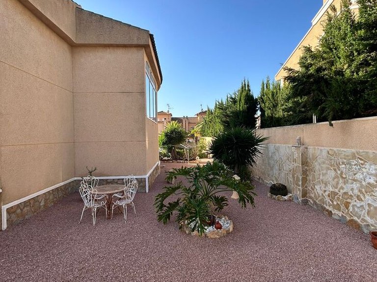 Villa for Sale in Costa Blanca Torrevieja, Alicante 19