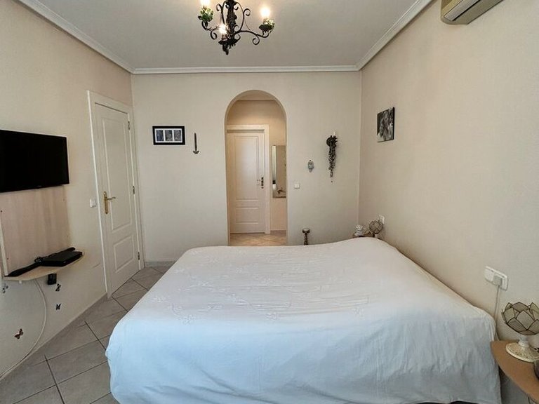 Villa for Sale in Costa Blanca Torrevieja, Alicante 23