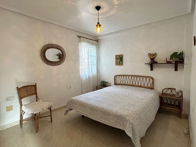 Villa for Sale in Costa Blanca Torrevieja, Alicante 8