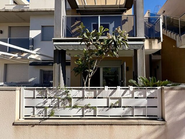 Apartment for Sale in Guardamar Del Segura, Alicante 1