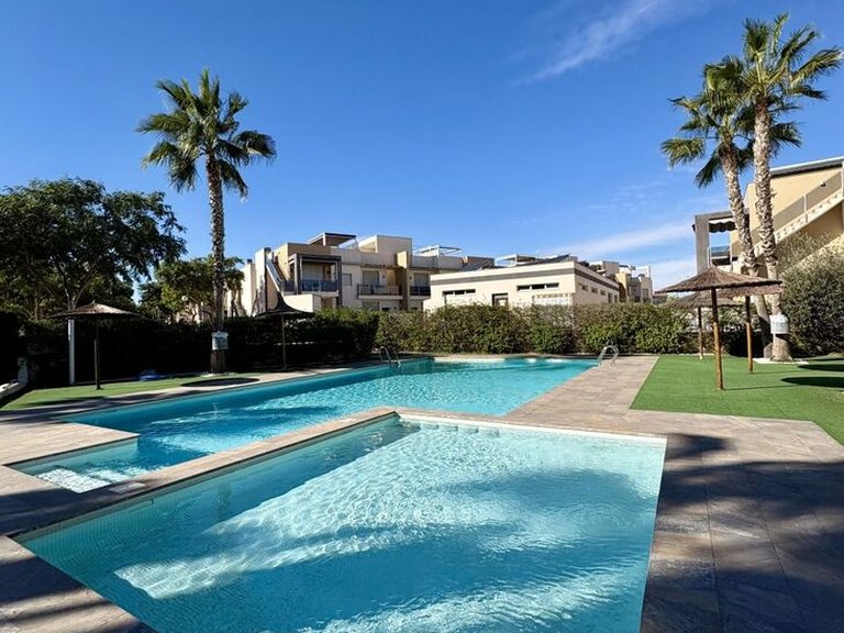 Apartment for Sale in Guardamar Del Segura, Alicante 2
