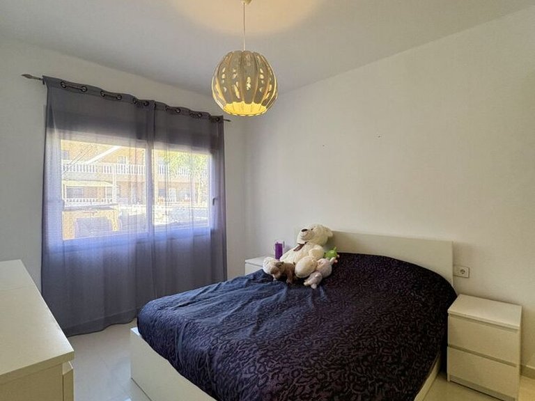 Apartment for Sale in Guardamar Del Segura, Alicante 17