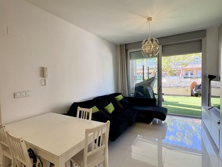 Apartment for Sale in Guardamar Del Segura, Alicante 15