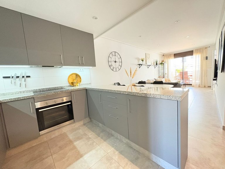 Villa for Sale in Costa Blanca Torre De La Horadada, Alicante 3