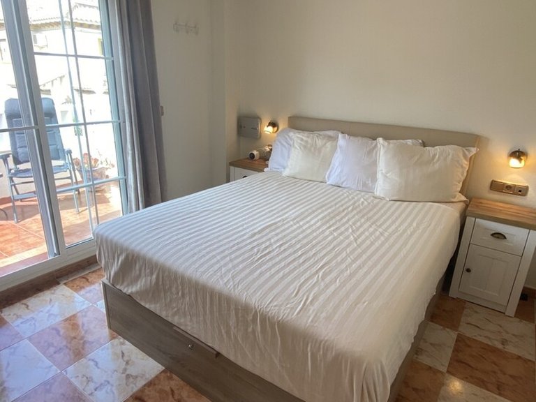 Villa for Sale in Lomas De Caboroig, Alicante 10