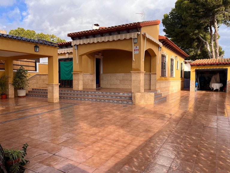 Town House for Sale in Costa Blanca Orihuela Costa, Alicante 3
