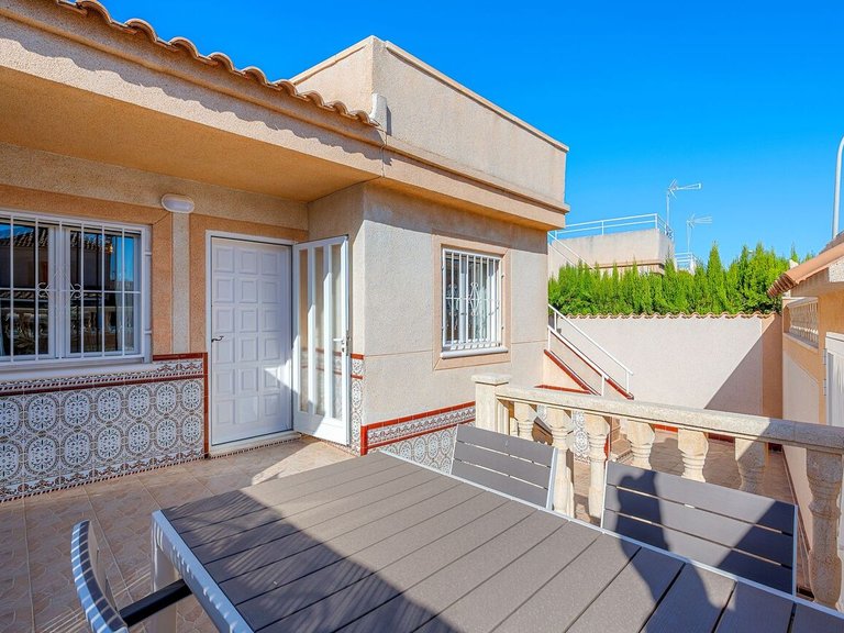 Villa for Sale in Torrevieja, Alicante 1