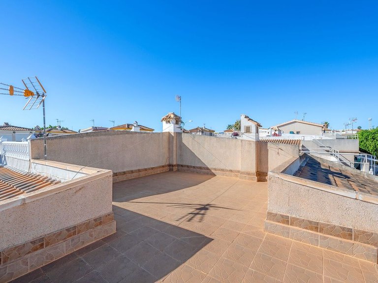 Villa for Sale in Torrevieja, Alicante 9