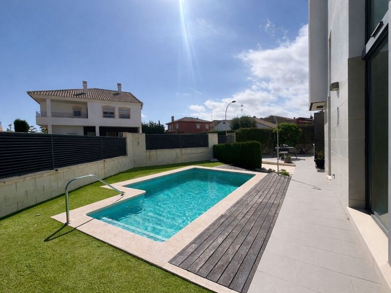 Villa for Sale in Costa Calida Santiago De La Ribera, Murcia 2