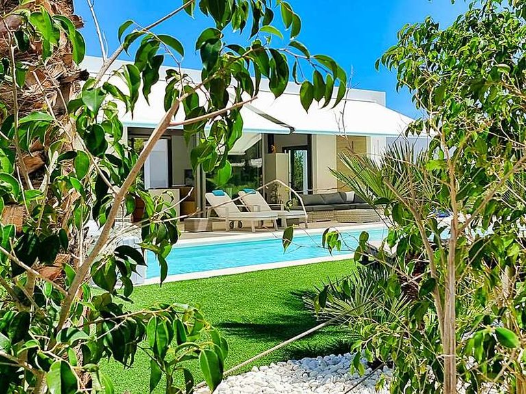 Villa for Sale in Inland Orihuela, Alicante 1