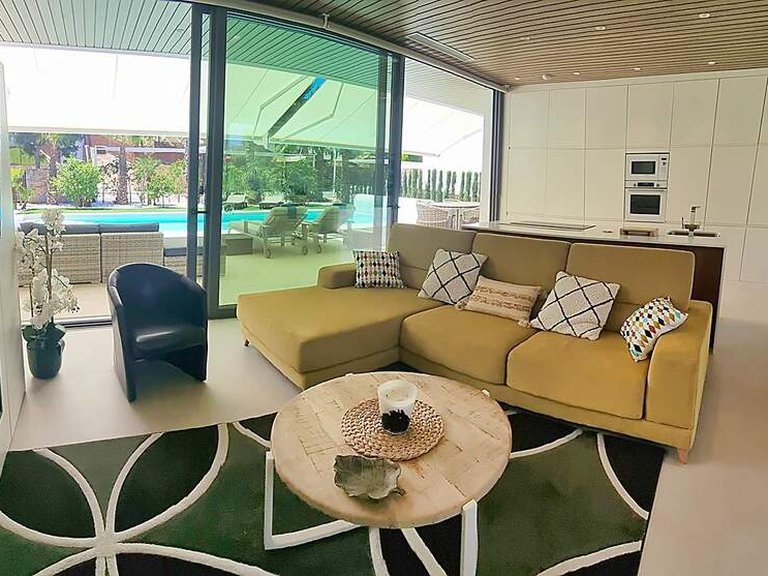 Villa for Sale in Inland Orihuela, Alicante 4