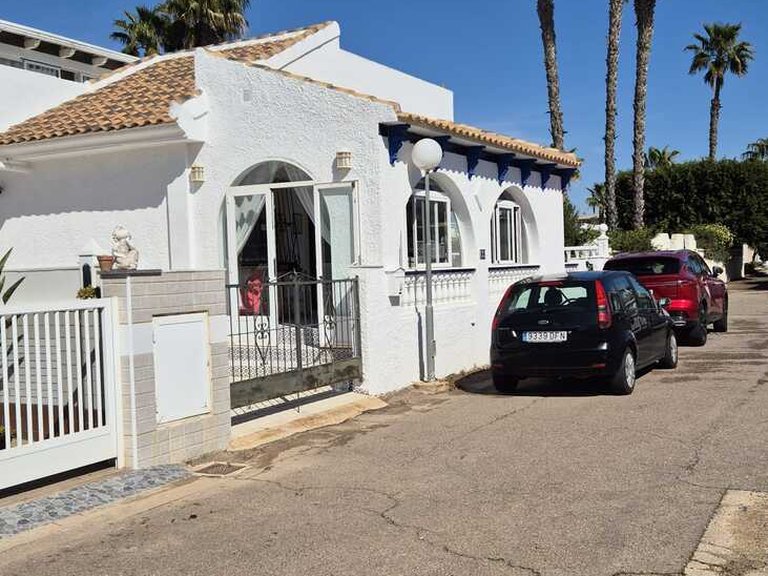 Town House for Sale in Los Alcazares, Murcia 2
