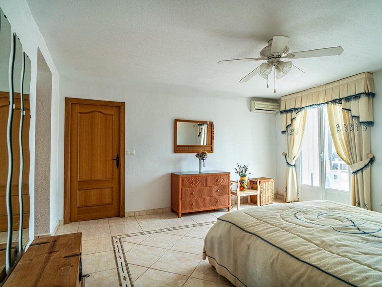 Villa for Sale in Inland Orihuela, Alicante 14