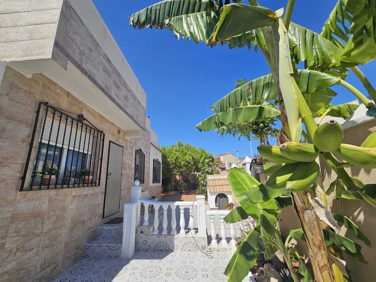 Villa for Sale in Costa Blanca Torrevieja, Alicante 12