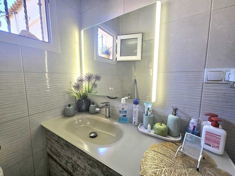 Villa for Sale in Costa Blanca Torrevieja, Alicante 29