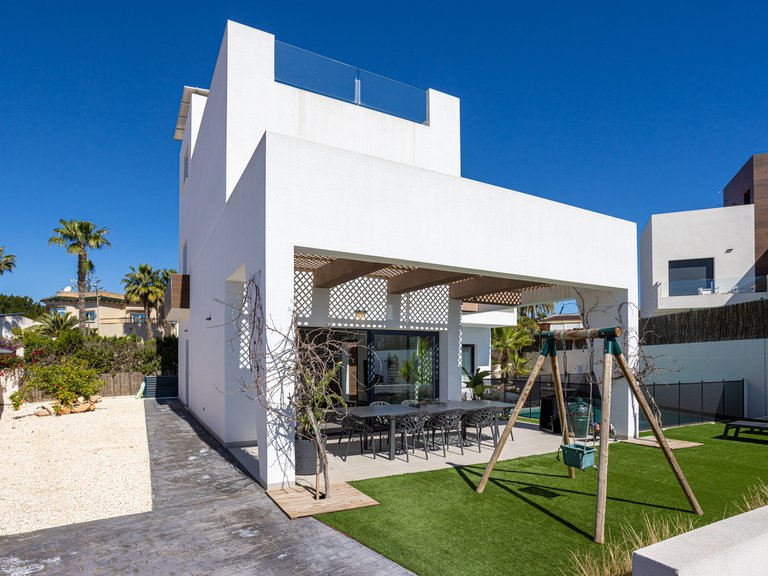 Villa for Sale in Costa Blanca Ciudad Quesada, Alicante 2