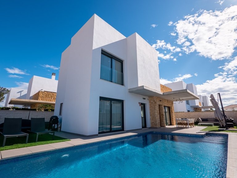 Villa for Sale in Costa Blanca Ciudad Quesada, Alicante 1