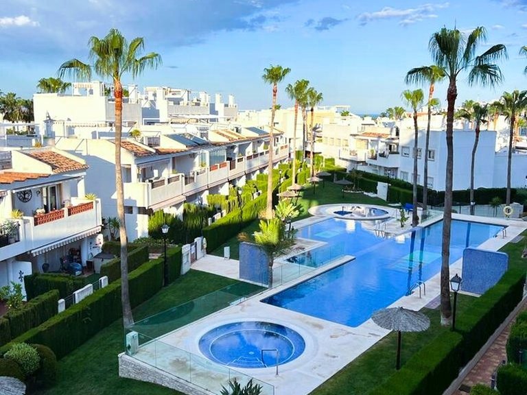 Apartment for Sale in Costa Blanca Orihuela Costa, Alicante 1