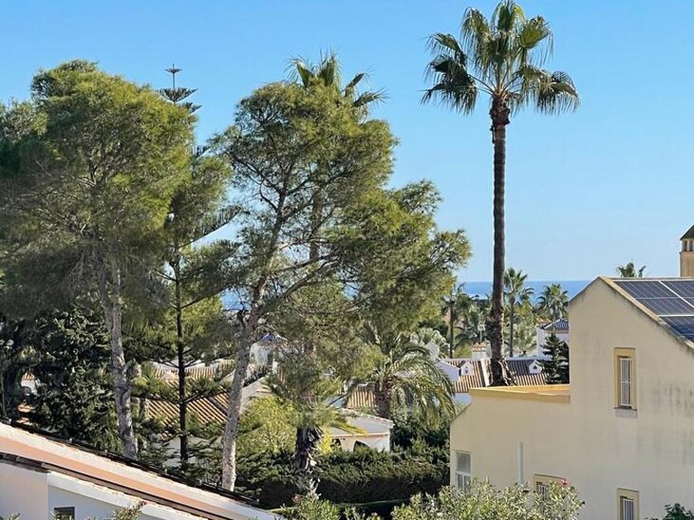 Villa for Sale in Costa Blanca Villamartin, Alicante 10