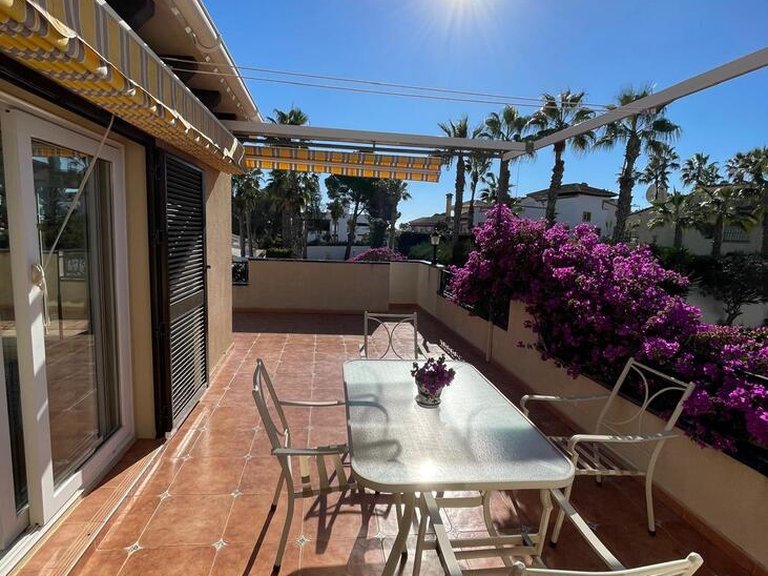 Villa for Sale in Costa Blanca Villamartin, Alicante 13