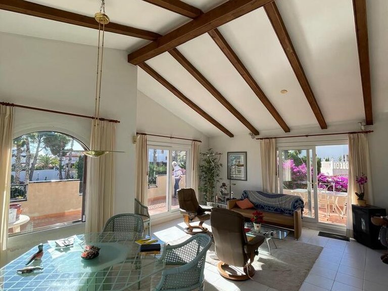 Villa for Sale in Costa Blanca Villamartin, Alicante 16