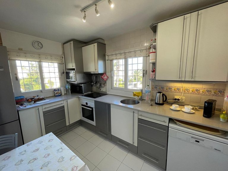 Villa for Sale in Costa Blanca Villamartin, Alicante 18