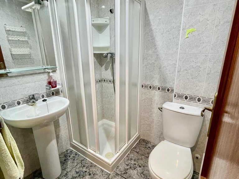 Penthouse for Sale in Torrevieja, Alicante 23