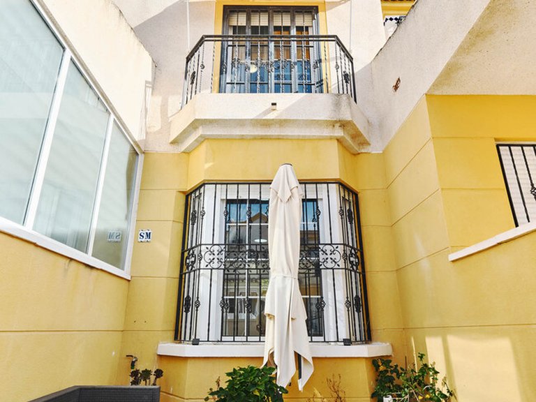 Town House for Sale in Guardamar Del Segura, Alicante 42