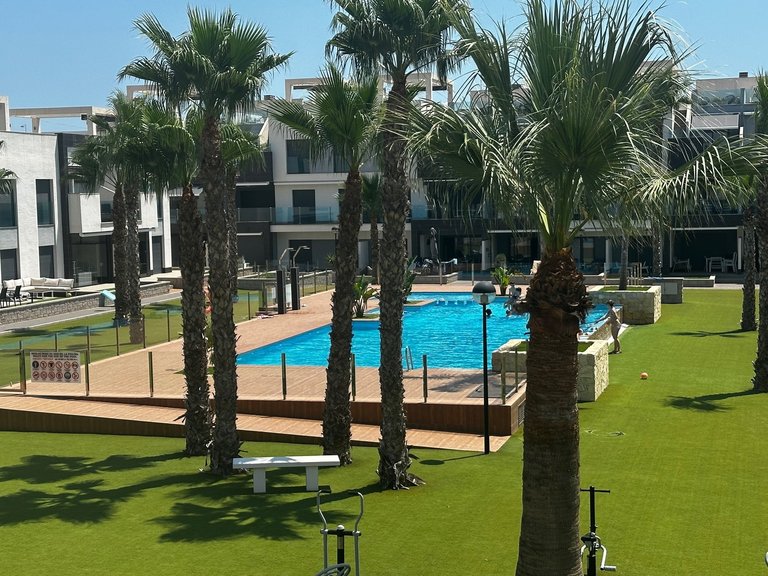 Apartment for Sale in Costa Blanca El Raso, Alicante 8