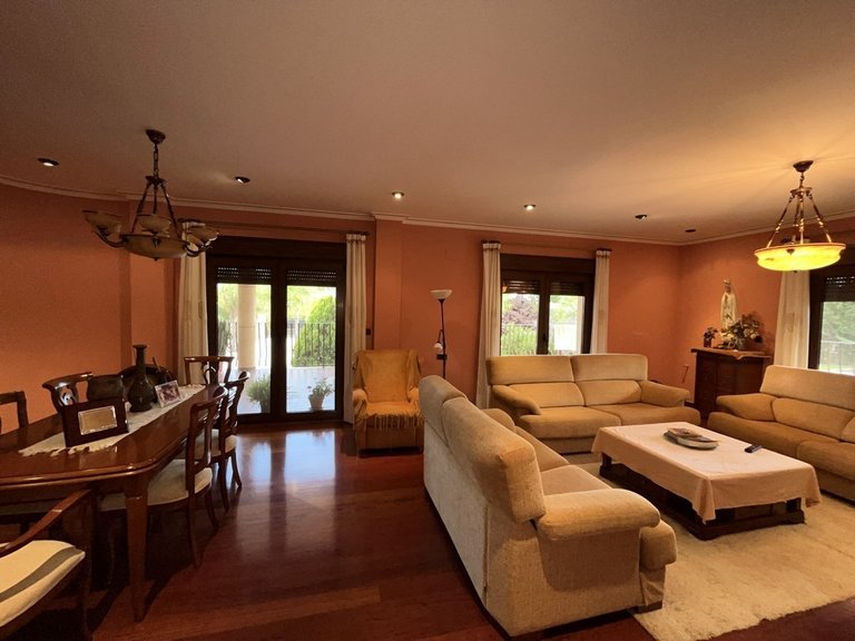 Villa for Sale in Inland Callosa De Segura, Alicante 4