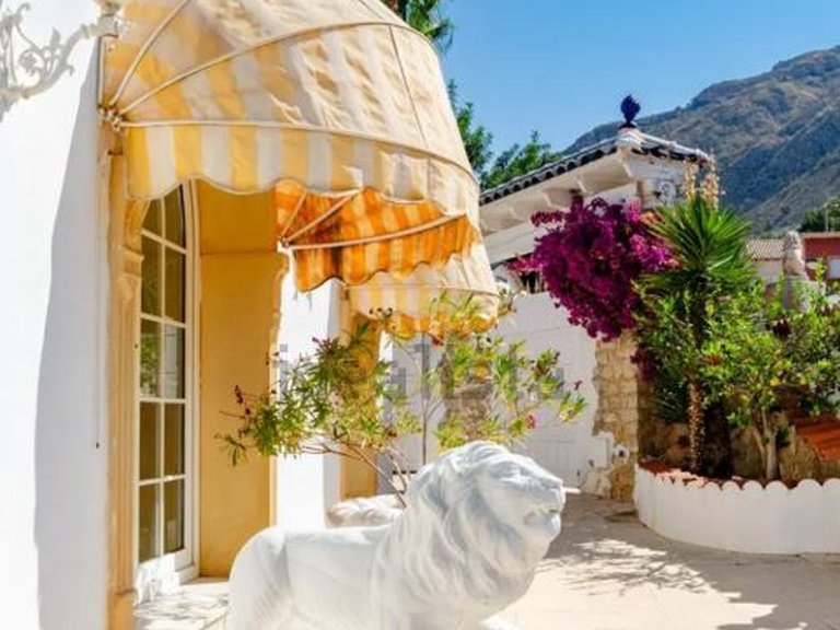 Villa for Sale in Inland Orxeta, Alicante 8