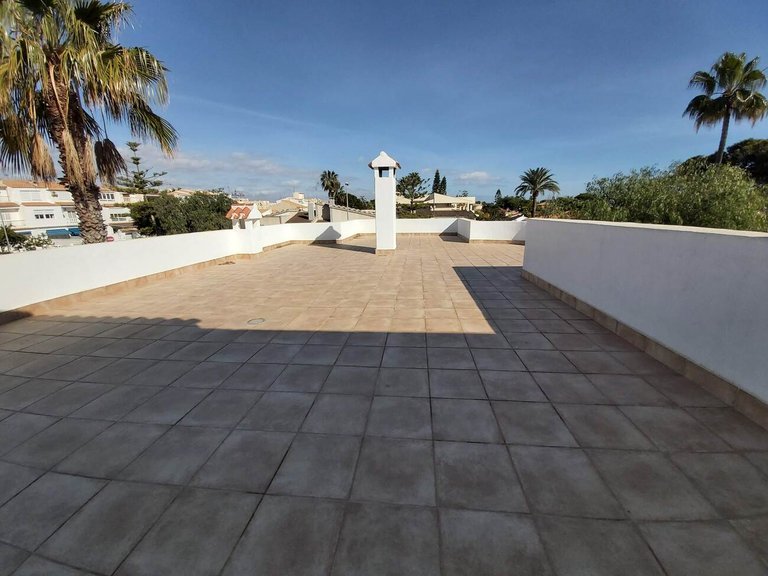 Villa for Sale in Costa Blanca La Zenia, Alicante 16