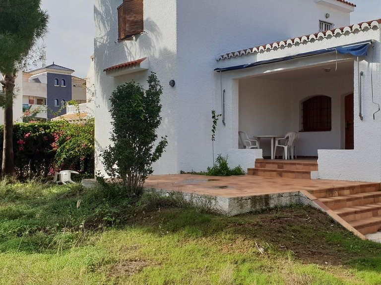 Villa for Sale in Costa Blanca La Zenia, Alicante 9