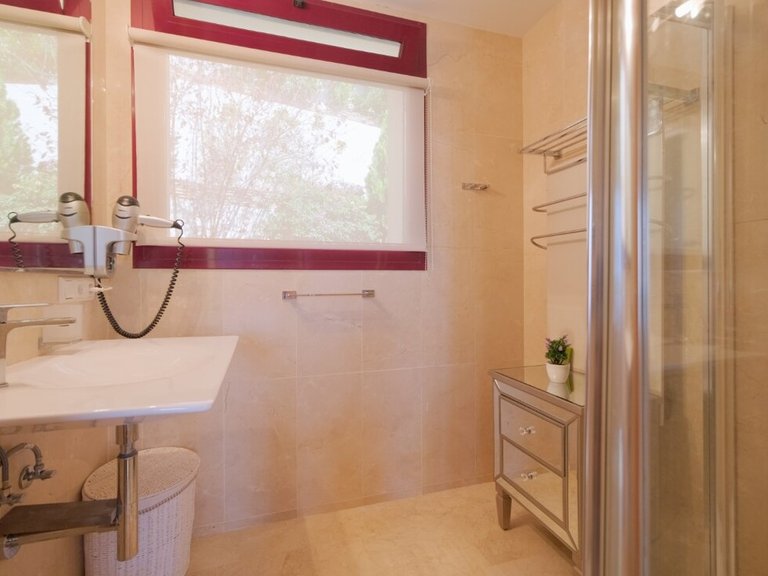 Villa for Sale in Inland Callosa D'en Sarria, Alicante 45