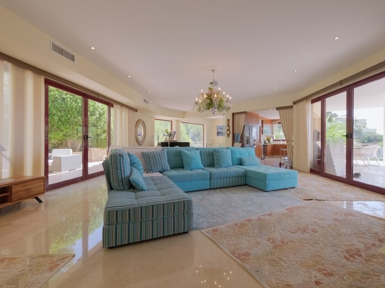 Villa for Sale in Inland Callosa D'en Sarria, Alicante 48