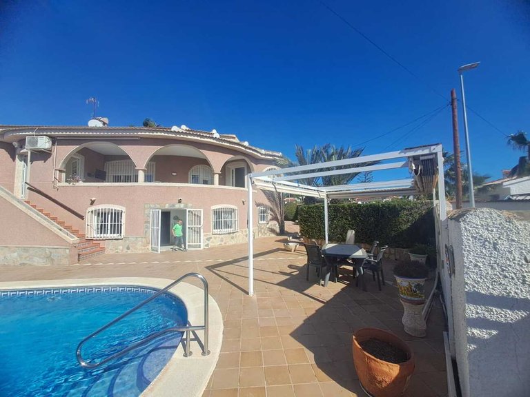 Villa for Sale in Costa Blanca Ciudad Quesada, Alicante 3