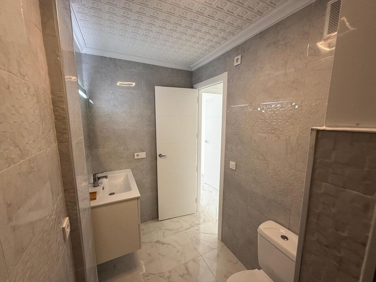 Apartment for Sale in Torrevieja, Alicante 5