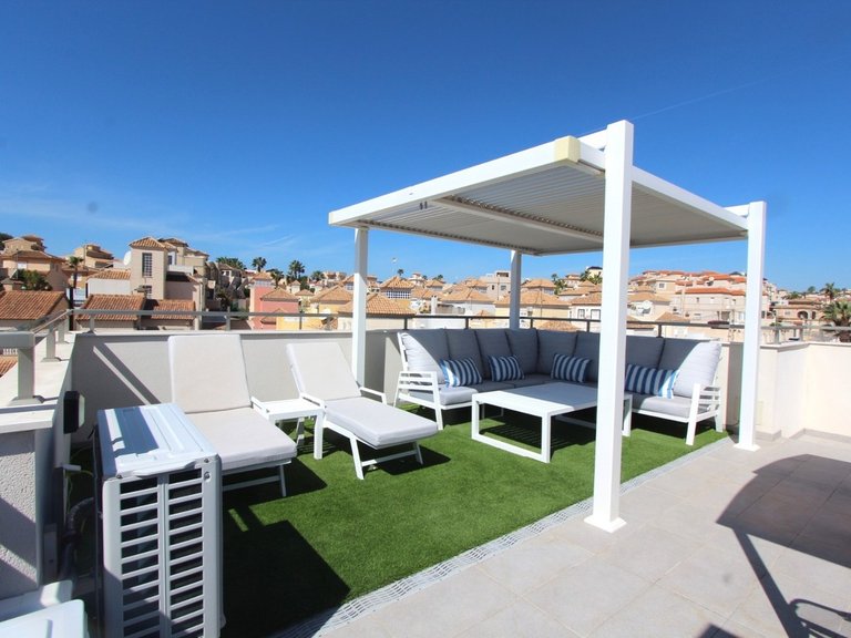 Villa for Sale in Costa Blanca Villamartin, Alicante 25