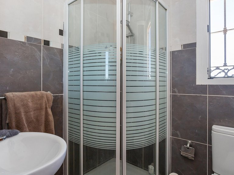 Villa for Sale in Costa Blanca Torrevieja, Alicante 44