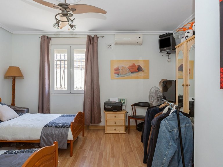 Villa for Sale in Costa Blanca Torrevieja, Alicante 31