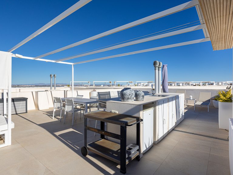 Penthouse for Sale in Costa Blanca Torrevieja, Alicante 30