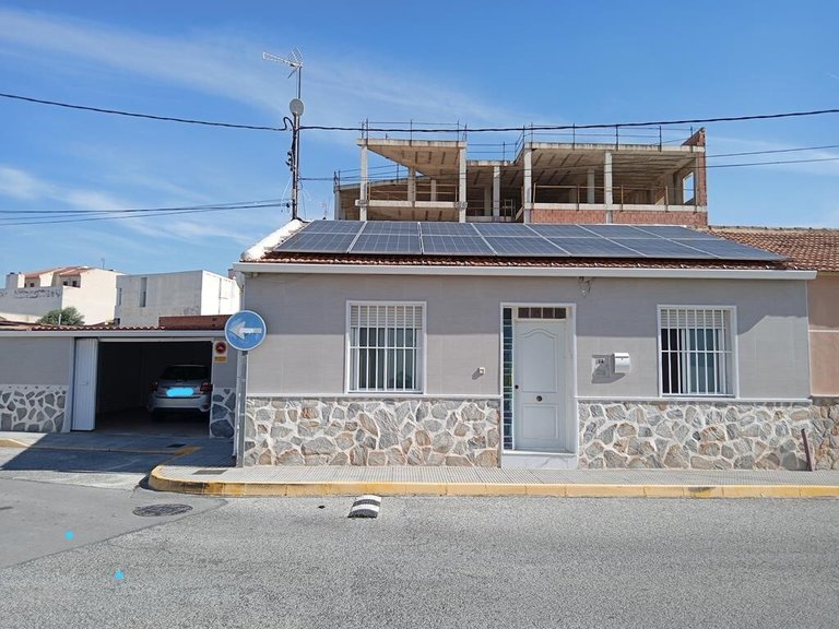 Town House for Sale in Costa Blanca Los Montesinos, Alicante 1