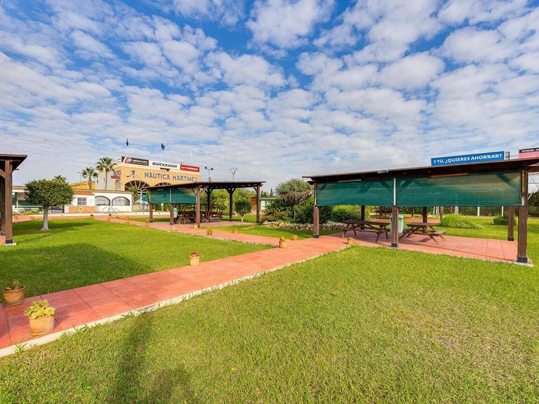 Villa for Sale in Torrevieja, Alicante 26