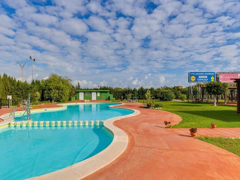 Villa for Sale in Torrevieja, Alicante 29