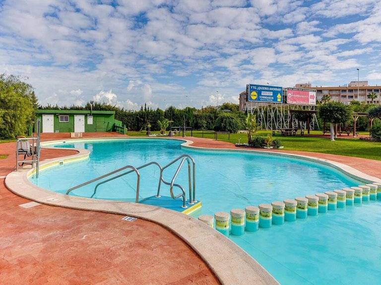 Villa for Sale in Torrevieja, Alicante 30