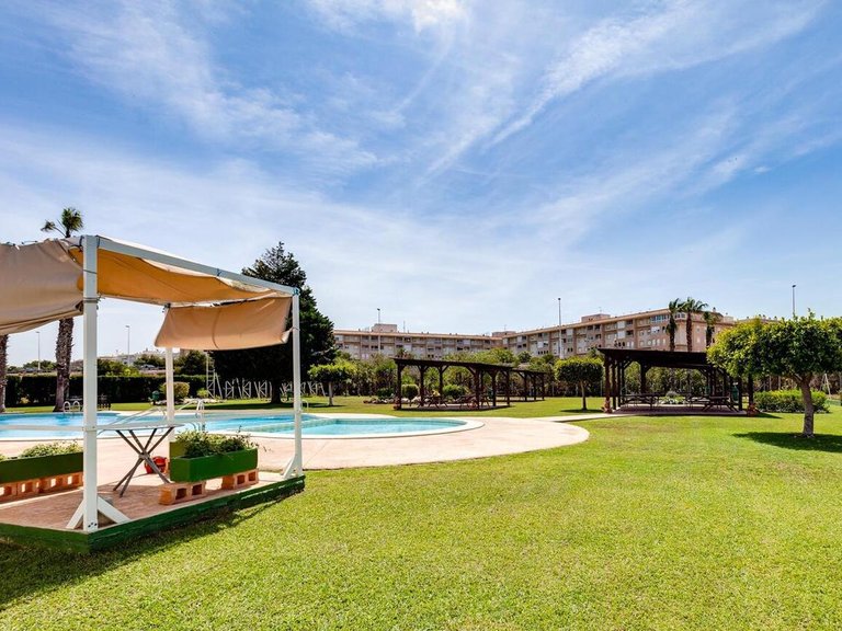 Villa for Sale in Torrevieja, Alicante 34