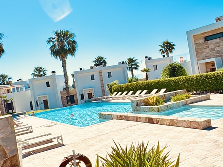 Town House for Sale in Costa Blanca Orihuela Costa, Alicante 2